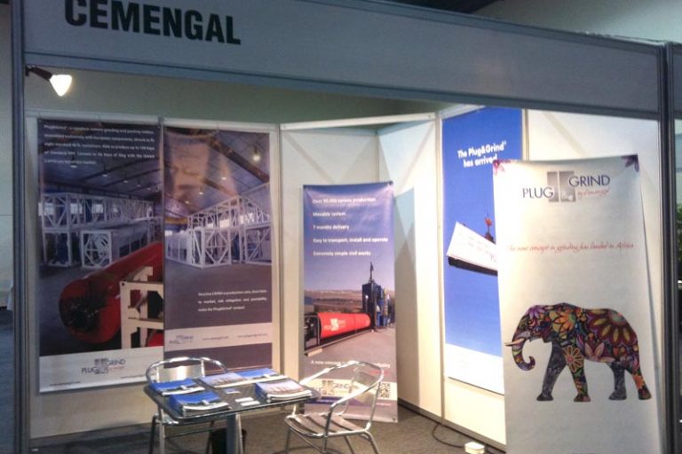 Stand de Cemengal en la Feria TotallyConcrete Expo 2013
