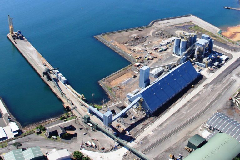 Estación de molienda instalada por Cemengal en Port Kembla para Cement Australia